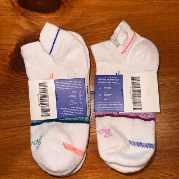 Bombas Women’s No-Show Socks - Medium - Picture 2 of 3